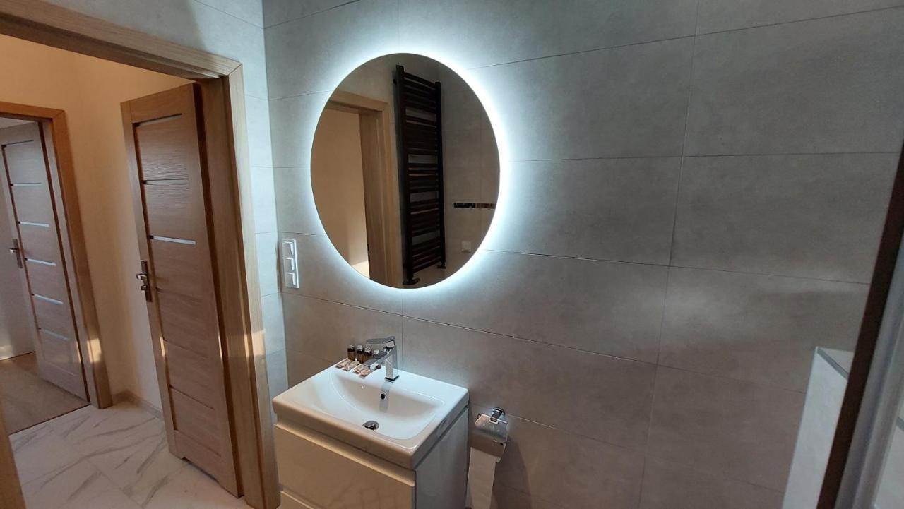 Apartamenty Starowiejska 39, Ryczow - 10Km Od Zator Energylandia Esterno foto