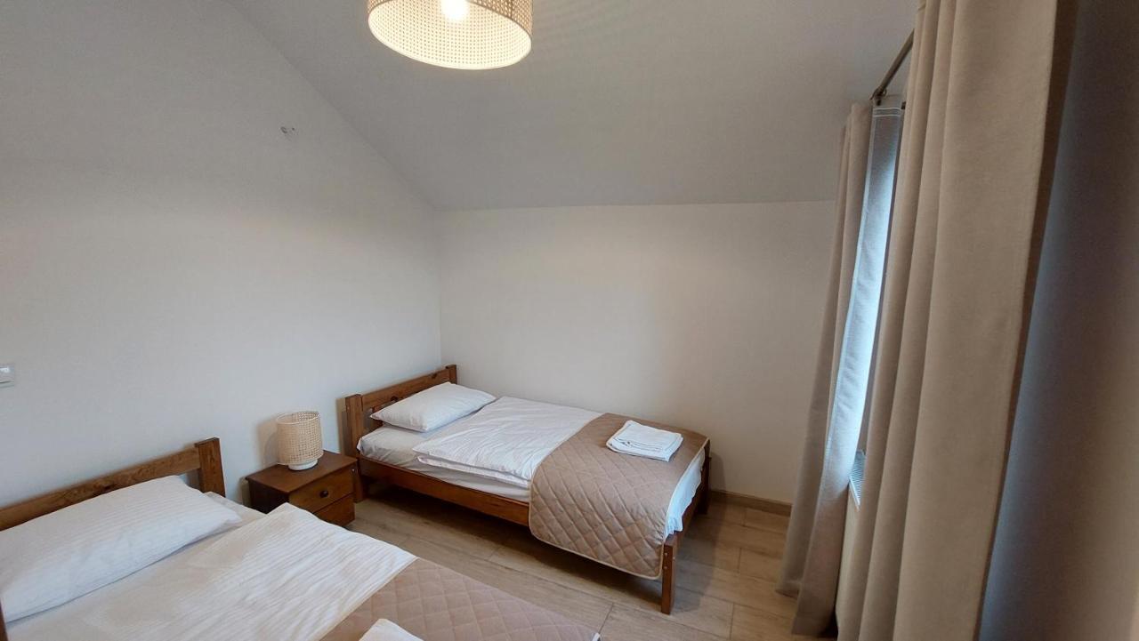 Apartamenty Starowiejska 39, Ryczow - 10Km Od Zator Energylandia Esterno foto